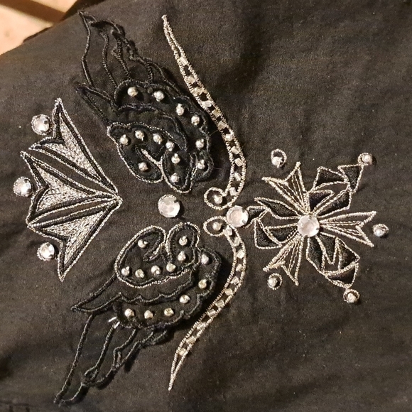 Jennifer eden medium button Down - Picture 4 of 4